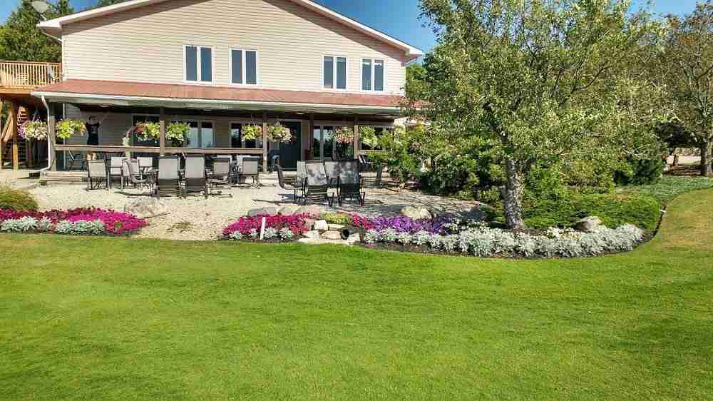 Manitoulin Golf Clubhouse